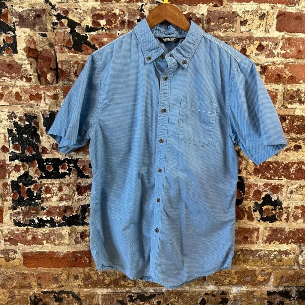 The North Face Mens Medium Short Sleeve Button Up Blue Striped Shirt